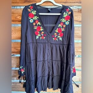 Forever 21 Black Dress with Floral Embroidery size Large bohemian western